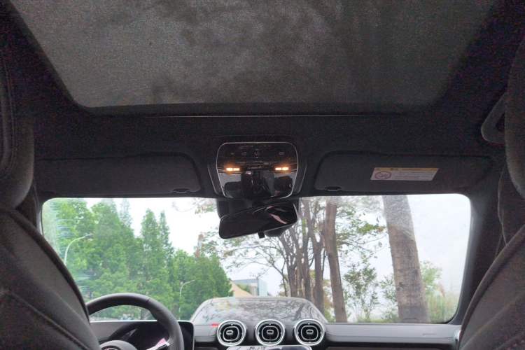 Used Mercedes-Benz C-Class 2025 C 260 L Sport Edition Headliner