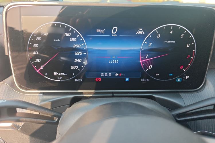 Used Mercedes-Benz C-Class 2025 Refresh C 200 L Sport Edition Instrument Cluster