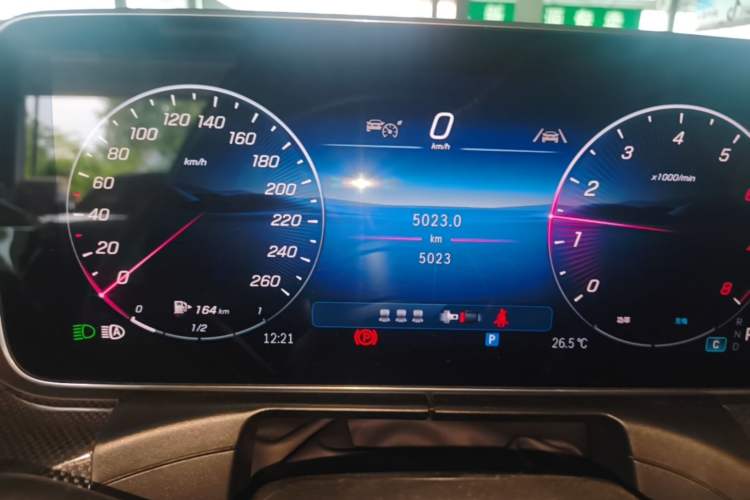 Used Mercedes-Benz C-Class 2025 Facelift C 260 L Sport Edition Instrument Cluster