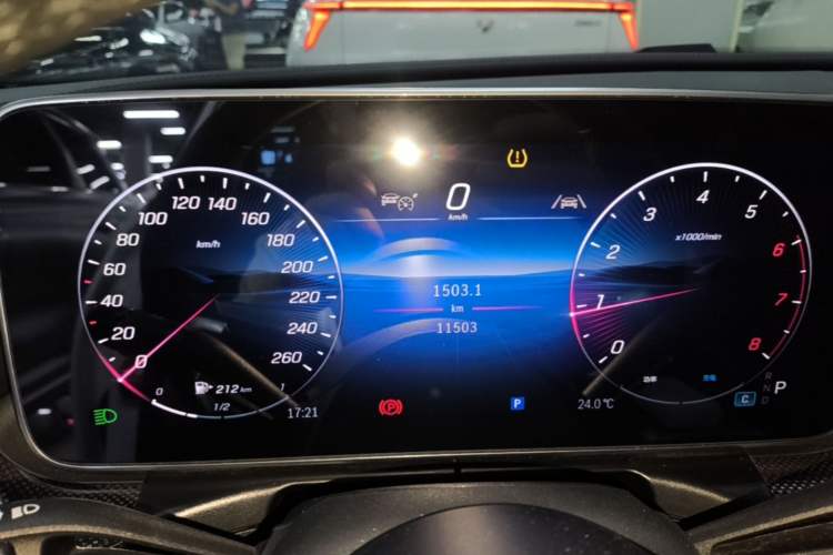 Used Mercedes-Benz C-Class 2025 Facelift C 260 L Sport Edition Instrument Cluster