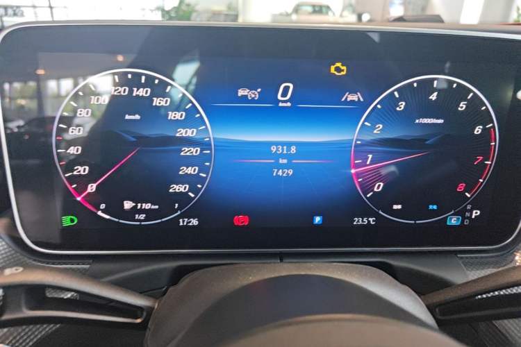 Used Mercedes-Benz C-Class 2025 Facelift C 260 L Sport Edition Instrument Cluster