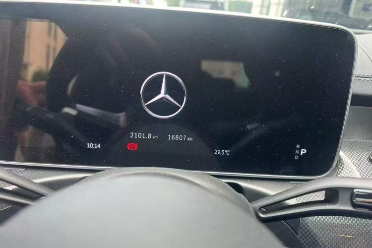 Used Mercedes-Benz C-Class 2025 Facelift C 260 L Sport Edition Instrument Cluster