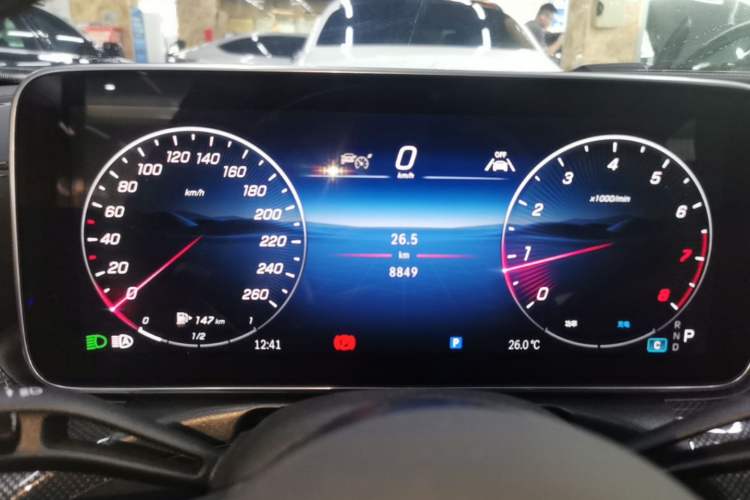 Used Mercedes-Benz C-Class 2025 Facelift C 260 L Sport Edition Instrument Cluster