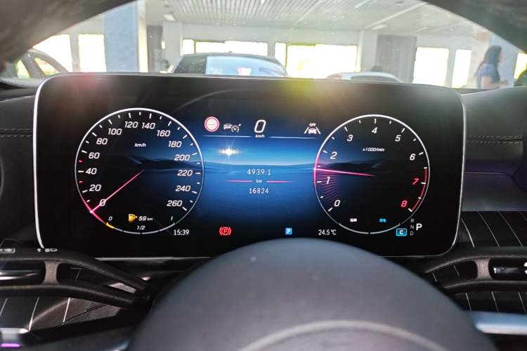 Used Mercedes-Benz C-Class 2025 C 260 L Obsidian Night Sport Edition Instrument Cluster