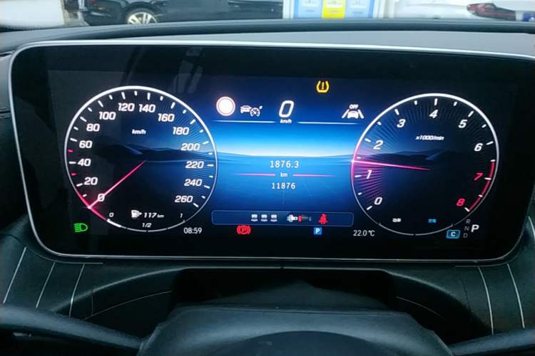 Used Mercedes-Benz C-Class 2025 C 260 L Obsidian Night Sport Edition Instrument Cluster