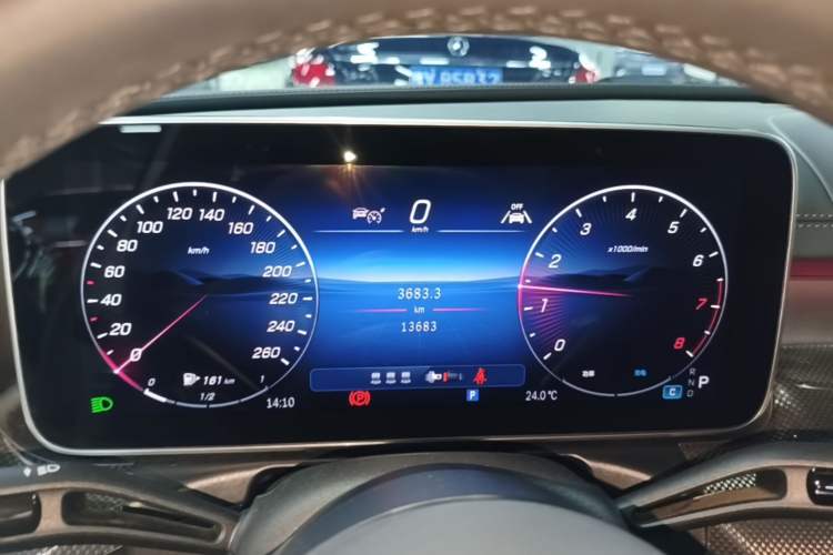 Used Mercedes-Benz C-Class 2025 Facelift C 260 L Sport Edition Instrument Cluster