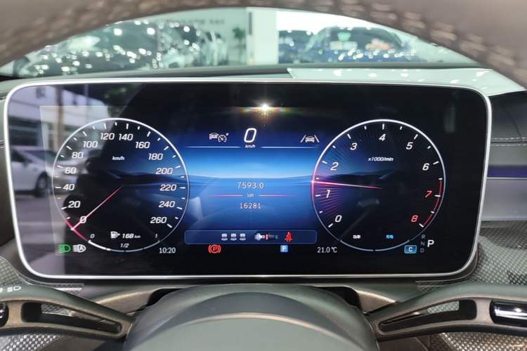 Used Mercedes-Benz C-Class 2025 C 260 L Obsidian Night Sport Edition Instrument Cluster