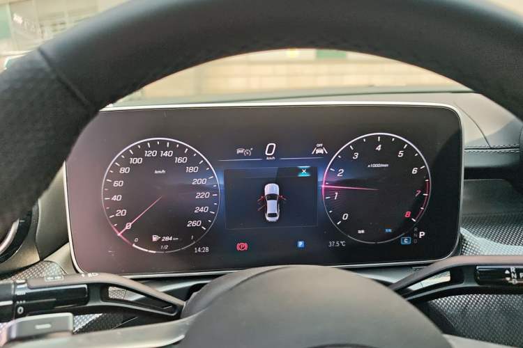 Used Mercedes-Benz C-Class 2025 C 260 L Sport Edition Instrument Cluster