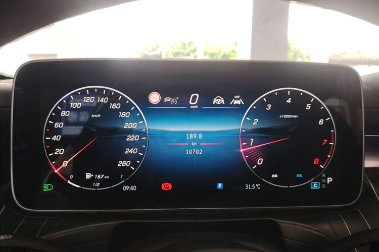 Used Mercedes-Benz C-Class 2025 C 260 L Obsidian Night Sport Edition Instrument Cluster