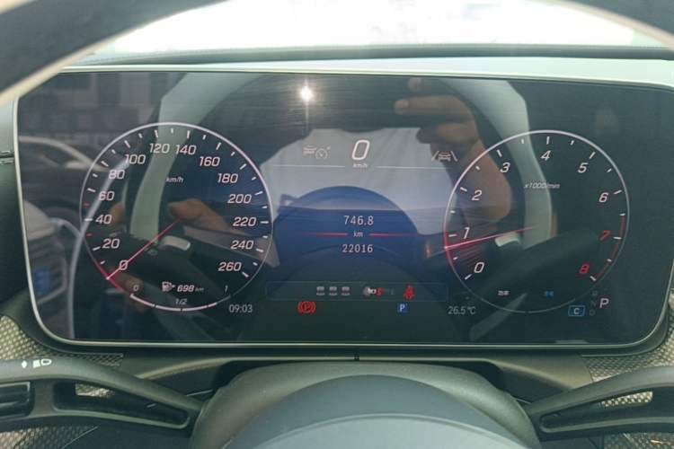Used Mercedes-Benz C-Class 2025 C 260 L Obsidian Night Sport Edition Instrument Cluster