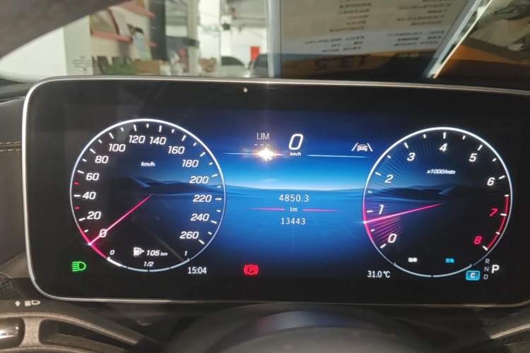 Used Mercedes-Benz C-Class 2025 Facelift C 260 L Sport Edition Instrument Cluster