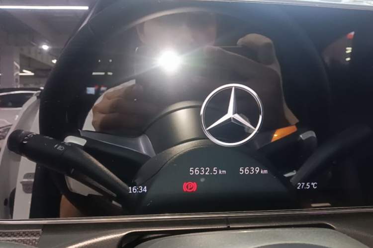 Used Mercedes-Benz C-Class 2025 Facelift C 260 L Sport Edition Instrument Cluster