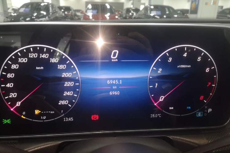 Used Mercedes-Benz C-Class 2025 Facelift C 260 L Sport Edition Instrument Cluster