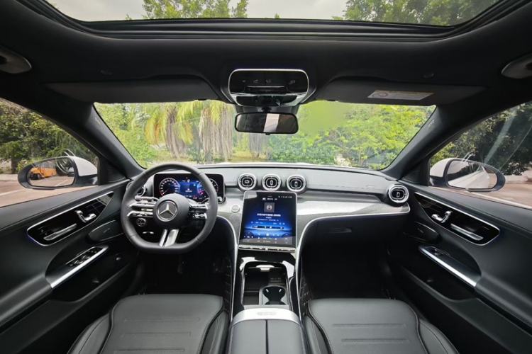 Used Mercedes-Benz C-Class 2025 C 260 L Sport Edition Interior 1