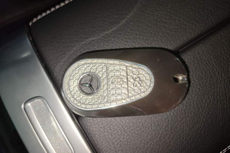 Used Mercedes-Benz C-Class 2025 Facelift C 260 L Sport Edition Interior 1