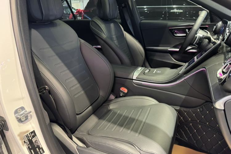 Used Mercedes-Benz C-Class 2025 Facelift C 260 L Sport Edition Interior 10