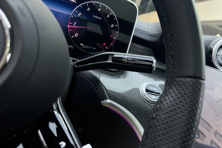 Used Mercedes-Benz C-Class 2025 C 260 L Obsidian Night Sport Edition Interior 10