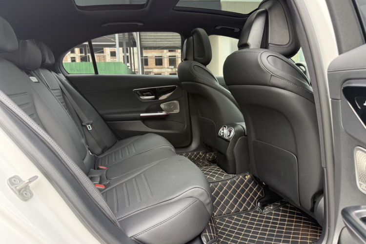 Used Mercedes-Benz C-Class 2025 C 260 L Sport Edition Interior 11