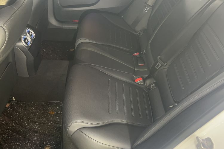 Used Mercedes-Benz C-Class 2025 Facelift C 260 L Sport Edition Interior 12