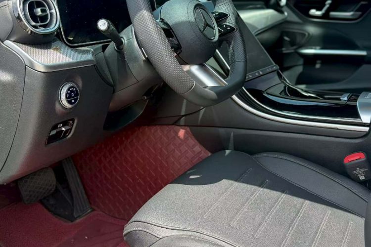 Used Mercedes-Benz C-Class 2025 C 260 L Sport Edition Interior 2