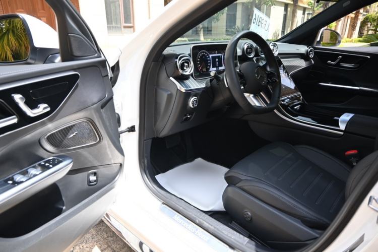 Used Mercedes-Benz C-Class 2025 C 260 L Sport Edition Interior 2