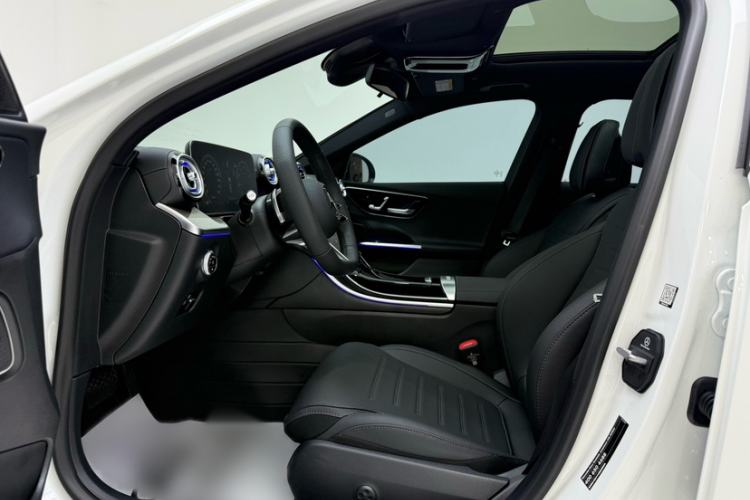 Used Mercedes-Benz C-Class 2025 Facelift C 260 L Sport Edition Interior 2