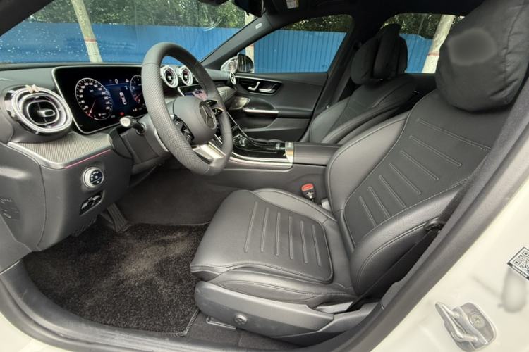 Used Mercedes-Benz C-Class 2025 C 260 L Sport Edition Interior 3