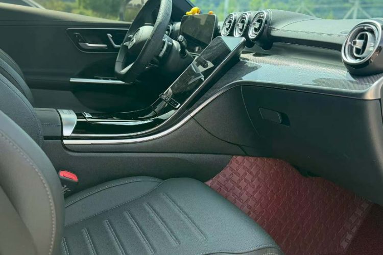 Used Mercedes-Benz C-Class 2025 C 260 L Sport Edition Interior 3