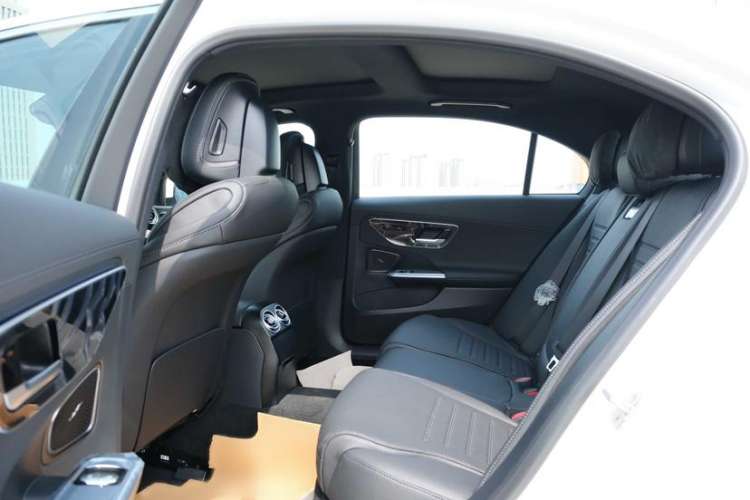 Used Mercedes-Benz C-Class 2025 C 260 L Interior 3