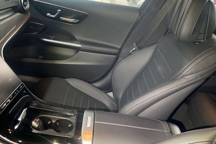 Used Mercedes-Benz C-Class 2025 Facelift C 260 L Sport Edition Interior 5