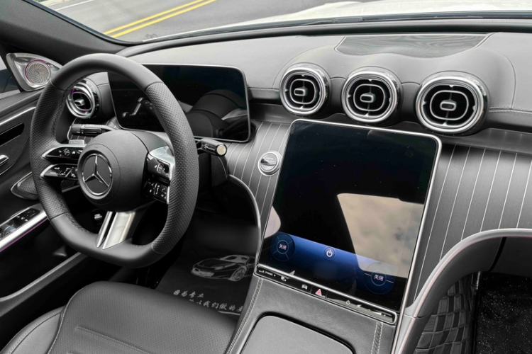 Used Mercedes-Benz C-Class 2025 C 260 L Sport Edition Interior 5