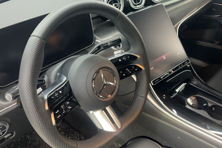 Used Mercedes-Benz C-Class 2025 Facelift C 260 L Sport Edition Interior 6
