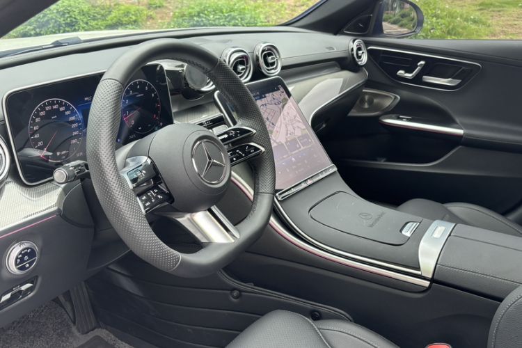 Used Mercedes-Benz C-Class 2025 Refresh C 260 L Night Edition Sports Version Interior 7