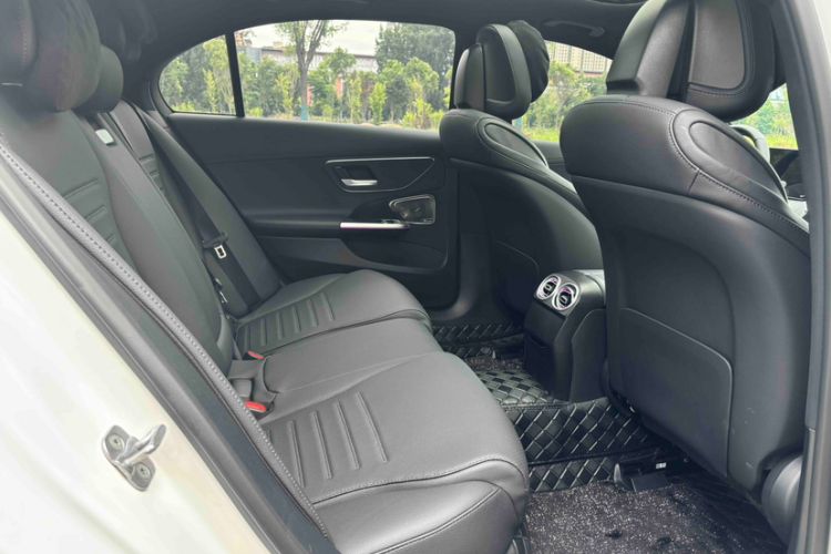 Used Mercedes-Benz C-Class 2025 C 260 L Sport Edition Interior 7