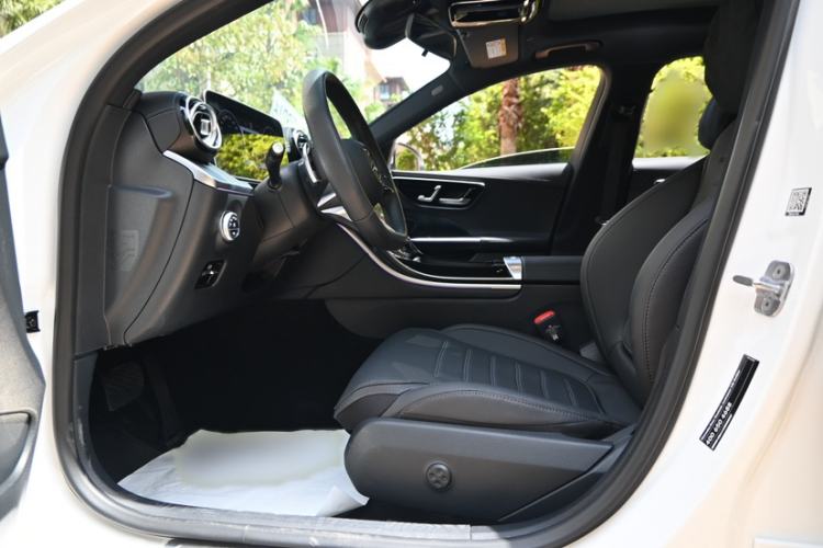 Used Mercedes-Benz C-Class 2025 C 260 L Sport Edition Interior 8
