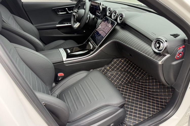 Used Mercedes-Benz C-Class 2025 C 260 L Sport Edition Interior 9