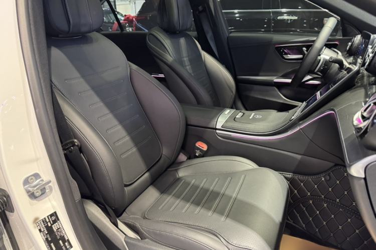 Used Mercedes-Benz C-Class 2025 Facelift C 260 L Sport Edition Interior 9