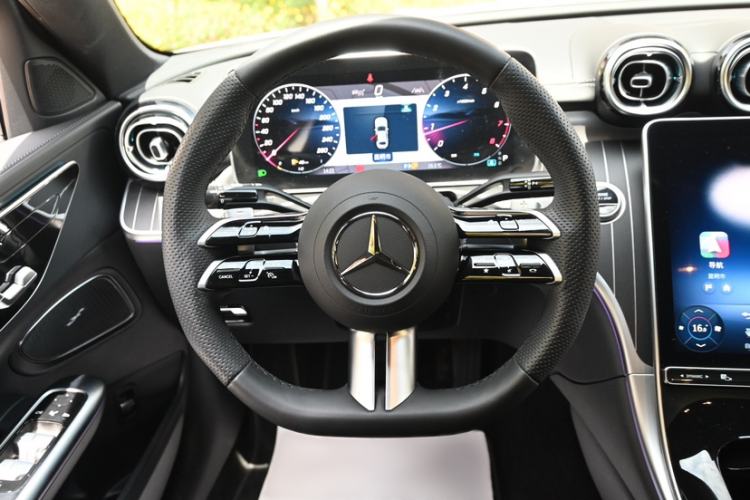 Used Mercedes-Benz C-Class 2025 C 260 L Sport Edition Interior 9