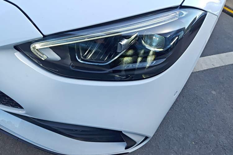 Used Mercedes-Benz C-Class 2025 C 260 L Obsidian Night Sport Edition Left Front Headlight