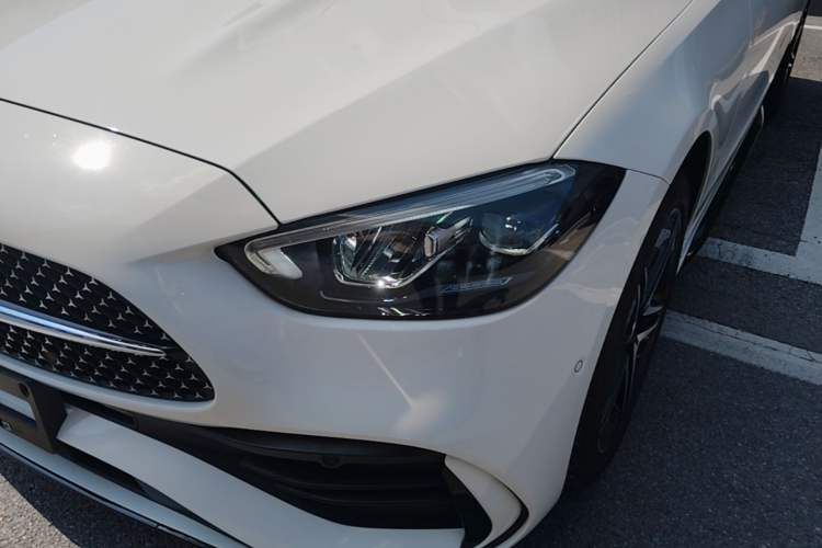 Used Mercedes-Benz C-Class 2025 C 260 L Obsidian Night Sport Edition Left Front Headlight