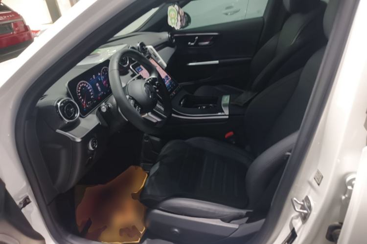 Used Mercedes-Benz C-Class 2025 C 200 L Sport Edition Left Front Seat