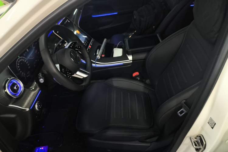 Used Mercedes-Benz C-Class 2025 Facelift C 260 L Sport Edition Left Front Seat