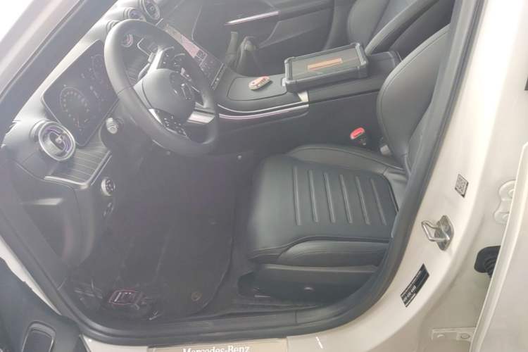 Used Mercedes-Benz C-Class 2025 C 260 L Sport Edition Left Front Seat