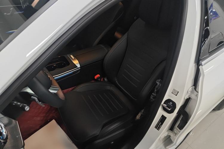 Used Mercedes-Benz C-Class 2025 Facelift C 260 L Sport Edition Left Front Seat