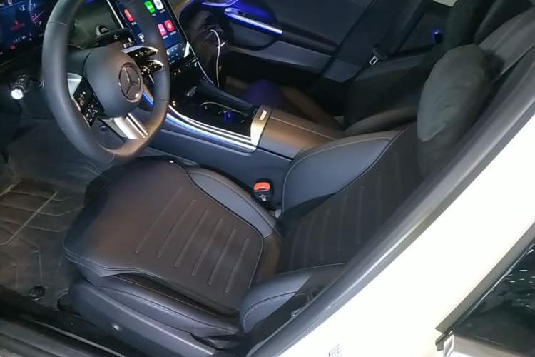 Used Mercedes-Benz C-Class 2025 C 260 L Sport Edition Left Front Seat