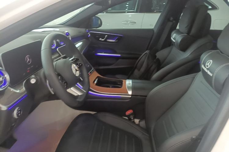 Used Mercedes-Benz C-Class 2025 Facelift C 260 L Sport Edition Left Front Seat