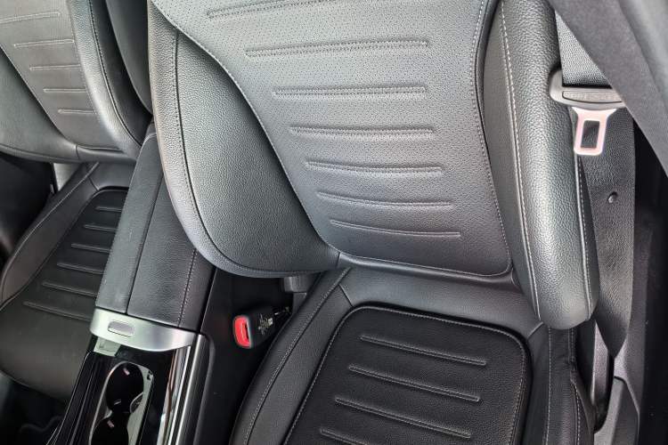 Used Mercedes-Benz C-Class 2025 C 260 L Obsidian Night Sport Edition Left Front Seat