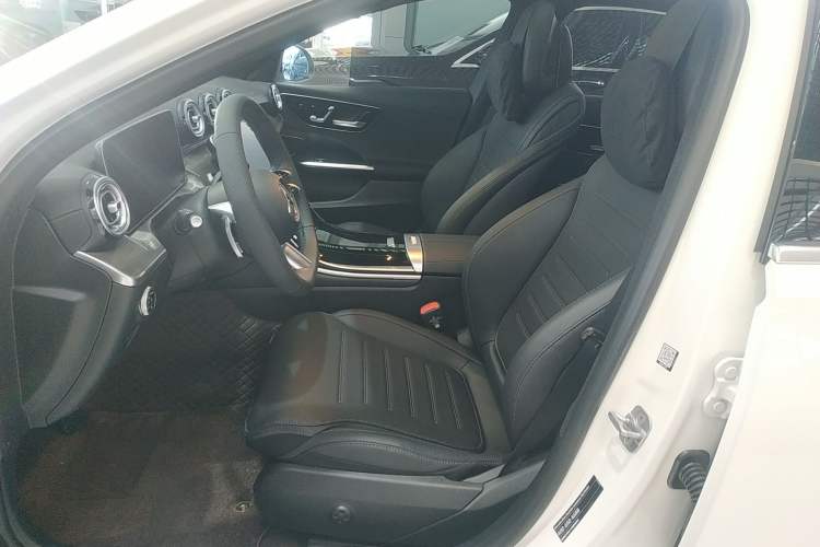 Used Mercedes-Benz C-Class 2025 Facelift C 260 L Sport Edition Left Front Seat