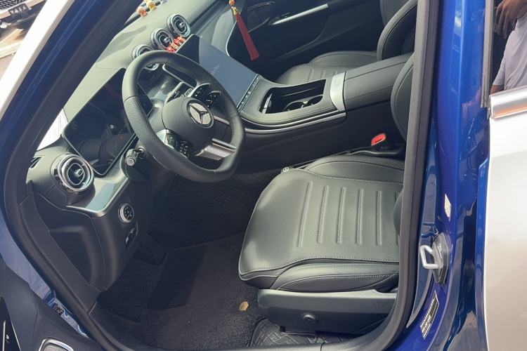 Used Mercedes-Benz C-Class 2025 C 260 L Sport Edition Left Front Seat