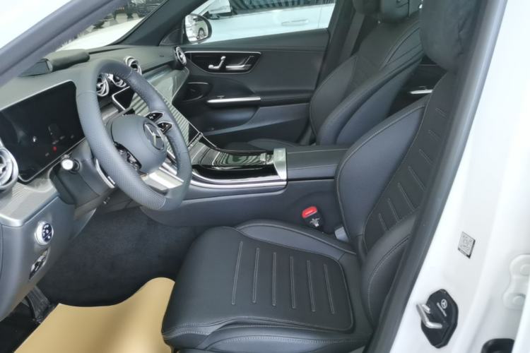 Used Mercedes-Benz C-Class 2025 Facelift C 260 L Sport Edition Left Front Seat